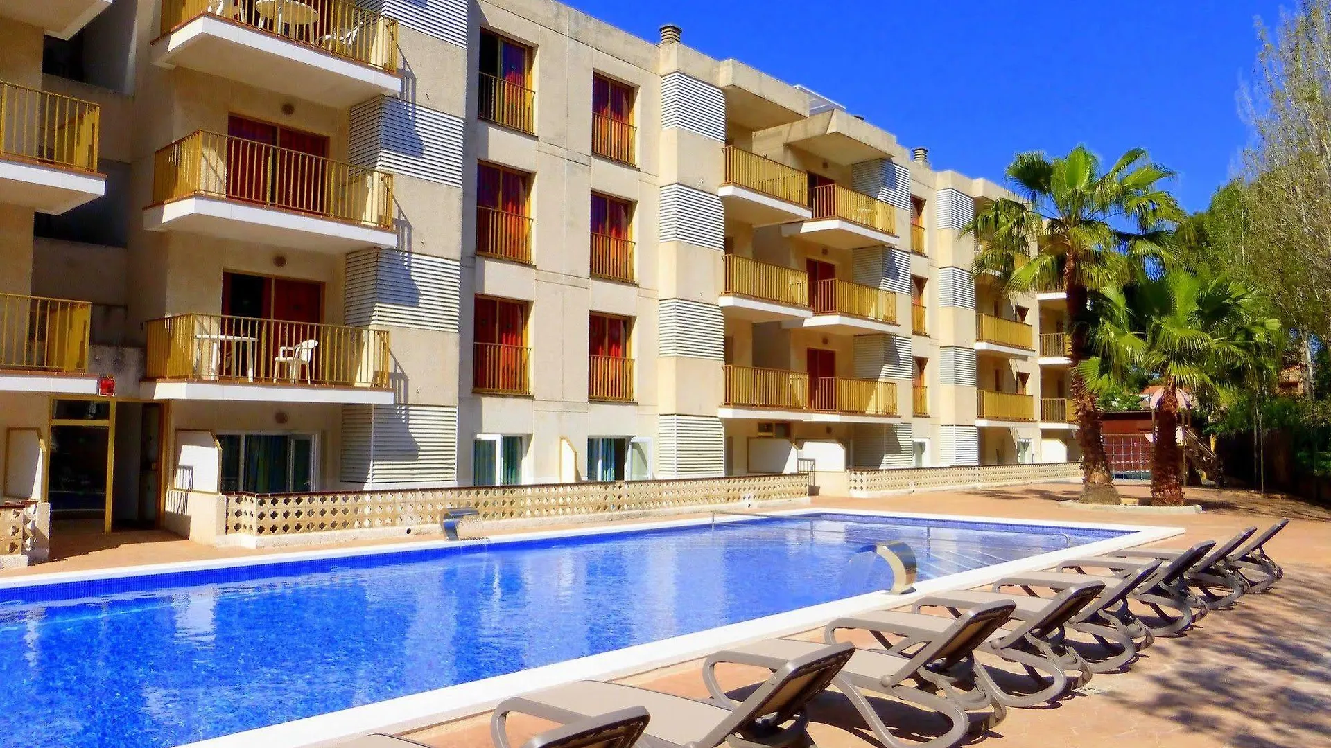 Rentalmar Pins Marina Cambrils Spain