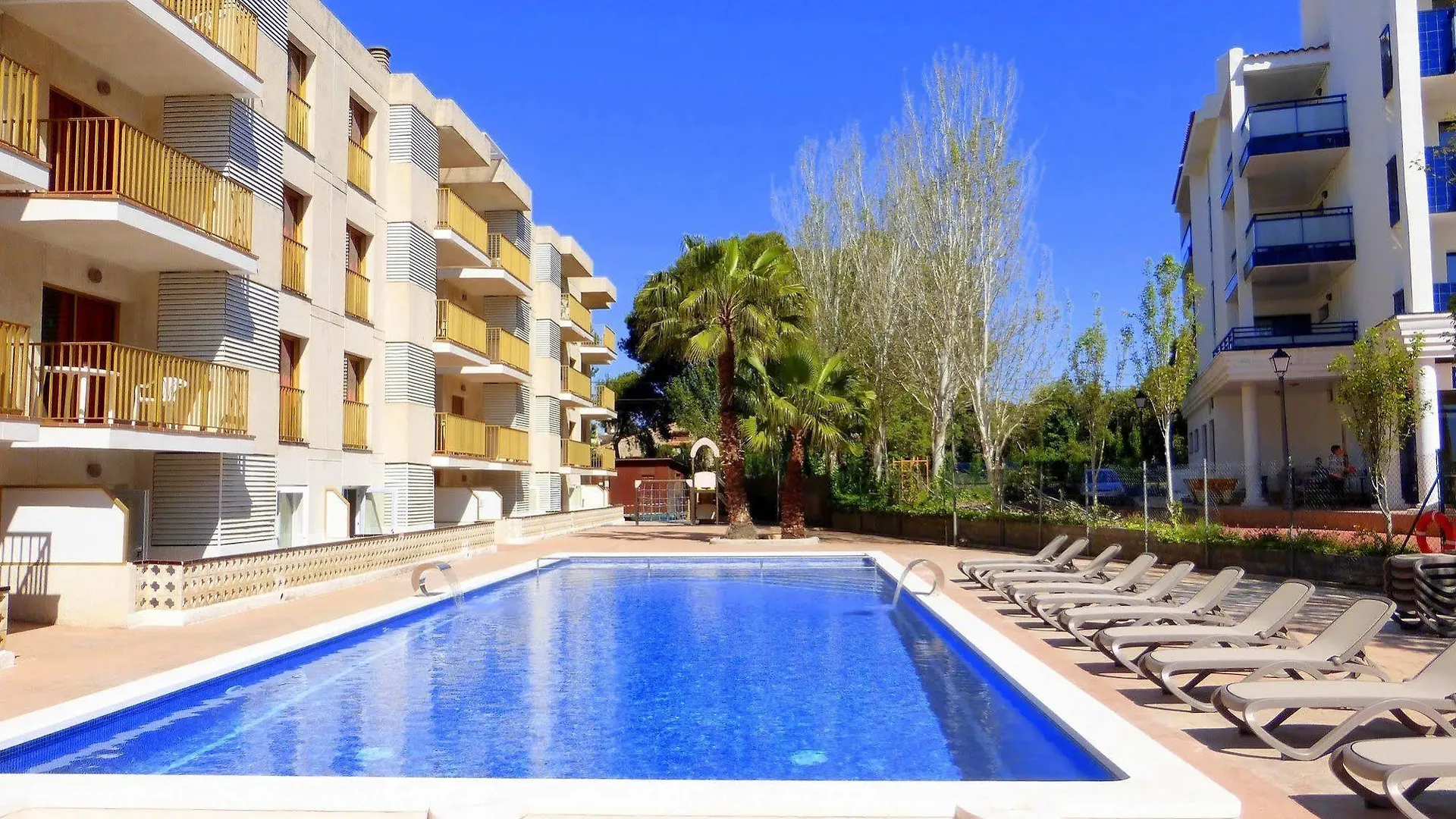 Rentalmar Pins Marina Cambrils 0*,